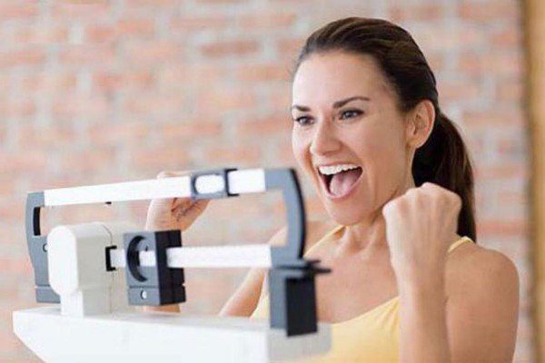 Эффективное похудение без усилий: метод косметических обертываний